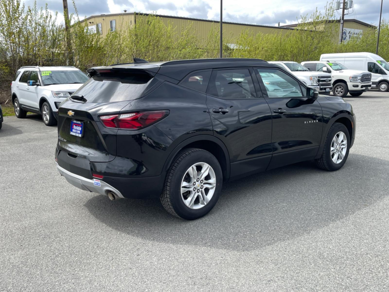 2021 BLACK CHEVROLET BLAZER LT (3GNKBJRSXMS) with an 3.6L engine, Automatic transmission, located at 1960 Industrial Drive, Wasilla, 99654, (907) 274-2277, 61.573475, -149.400146 - Photo #3